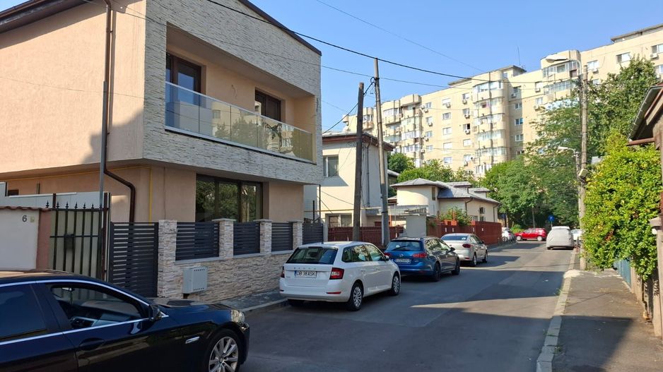 Vila deosebita Constructie noua 13 Septembrie - Poză 2