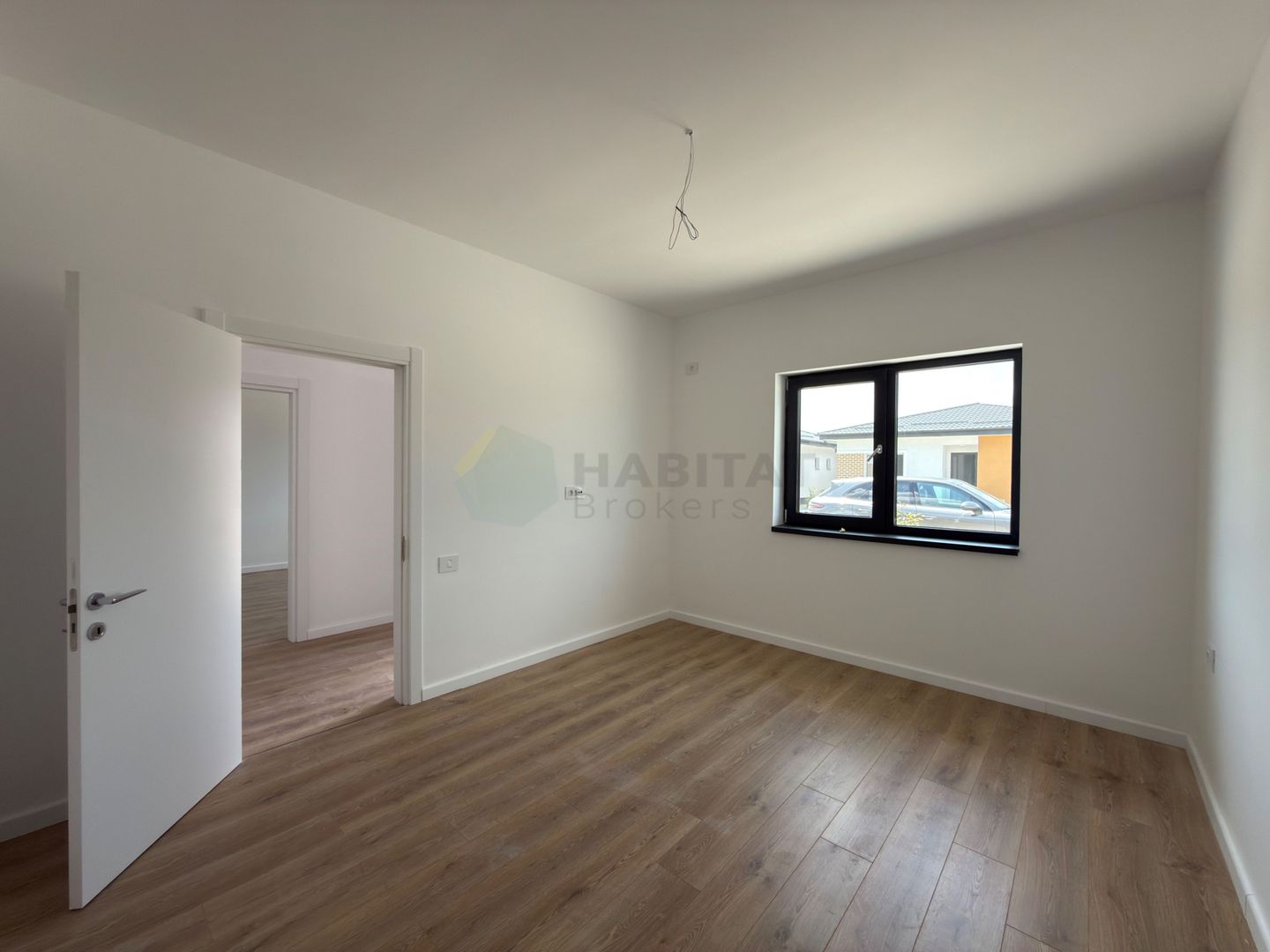 Casa 4 camere pe parter-Tunari | Teren 400 mp - Poză 18