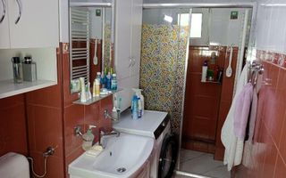 Apartament 3 camere Dacia cu centrala - Poză 9