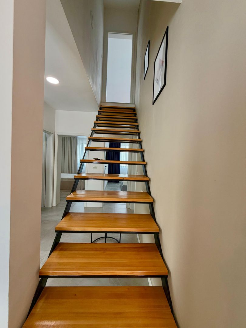Casă tip duplex - 4camere - mobilata si utilata - Zona Est - Timisoara - Poză 12