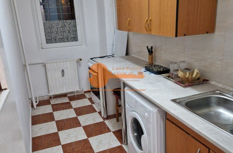 Garsoniera Vitan ( bloc 1990 ) - Poză 1