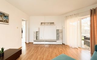 De Inchiriat Casa Individuala cu 3 camere, Garaj, Jucu de Mijloc - Poză 2