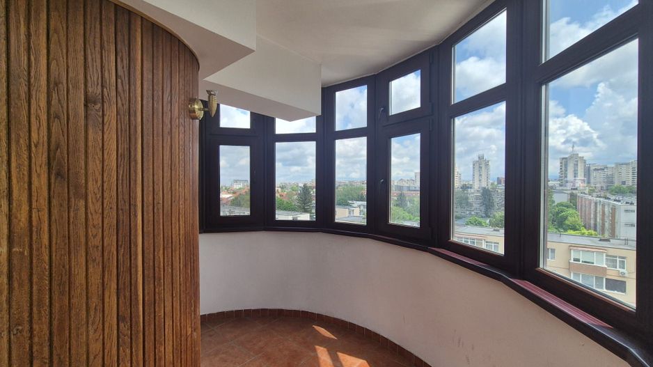 Onix, apartament cu priveliste spre Tâmpa - Poză 4