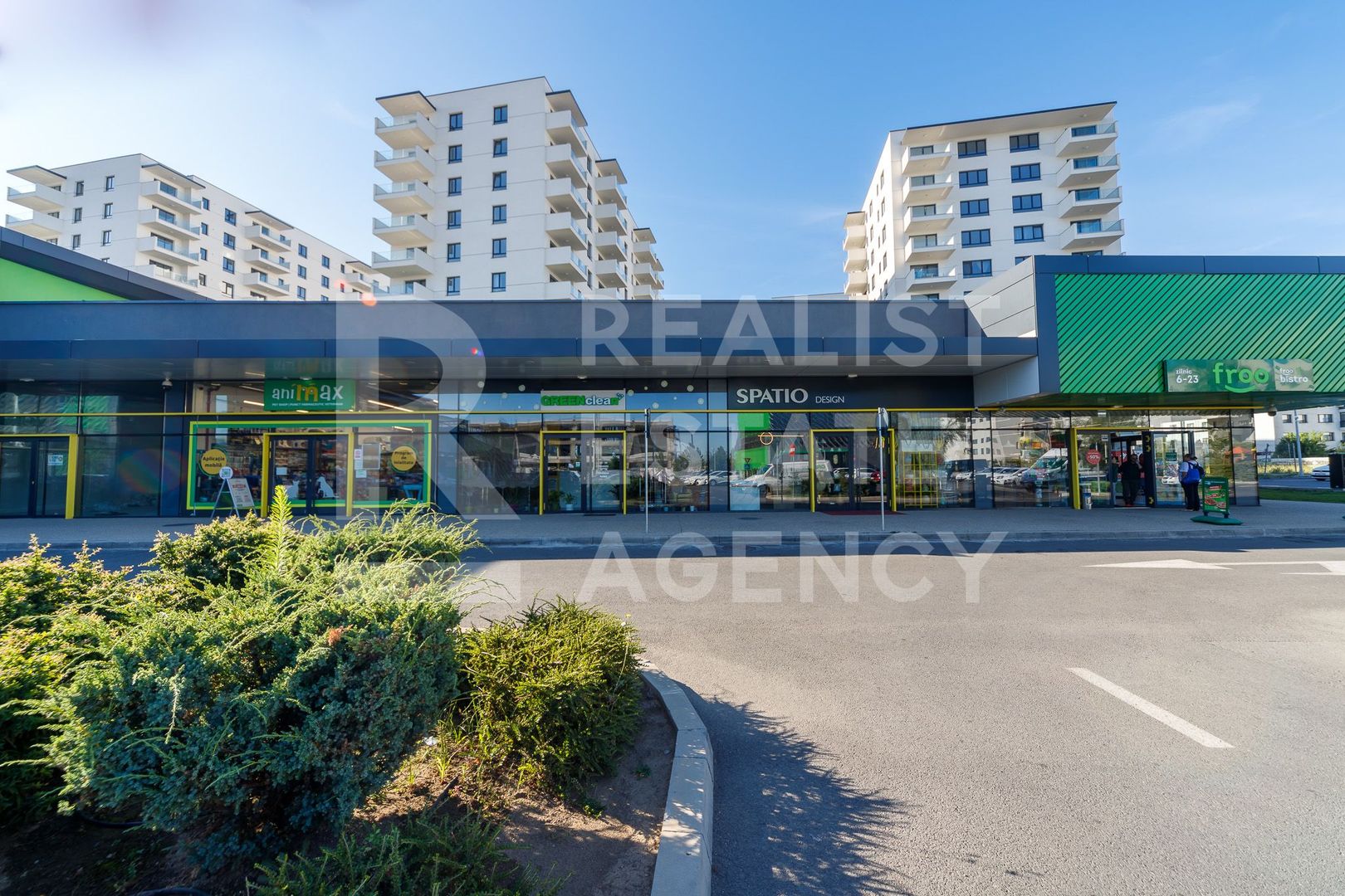 Studio dublu modern de vânzare în nordul capitalei, lângă pădure - Poză 13