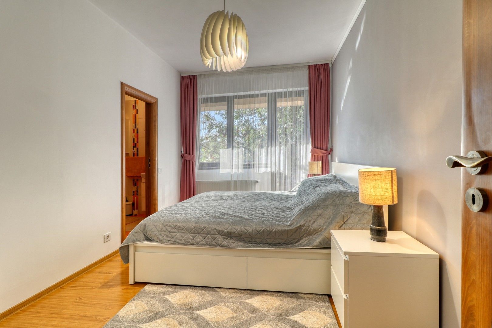 Bucurestii Noi- Dămăroia- Apartament de 4 camere-92mp- Școala 179 - Poză 7