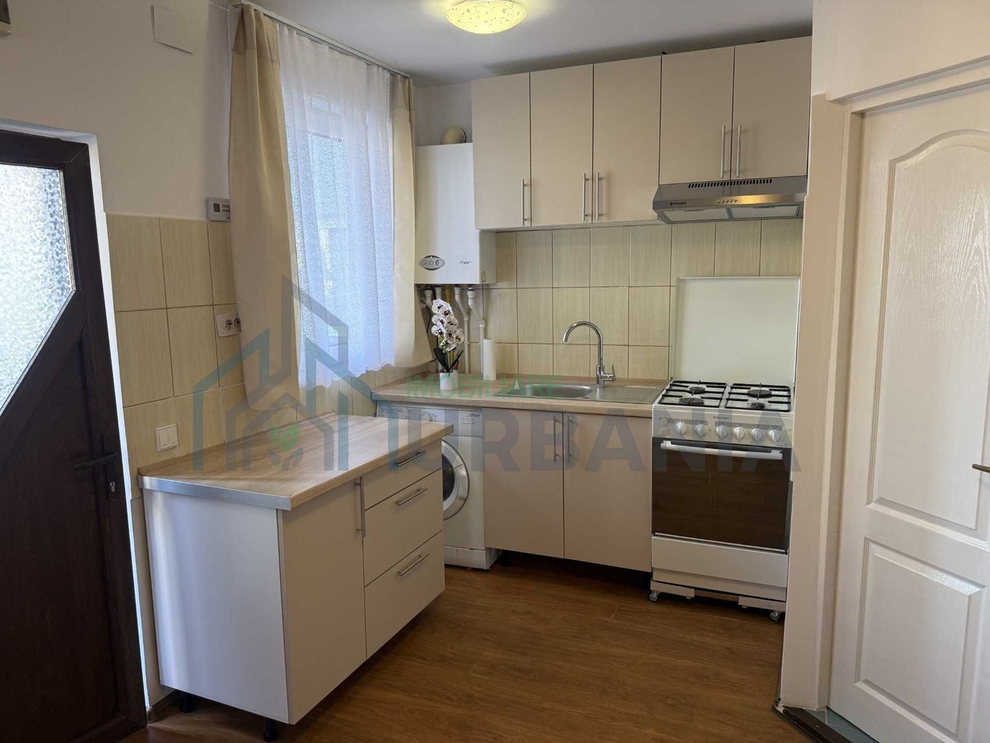 Apartament cu o cameră de închiriat în Pacurari, Iași - Poză 4