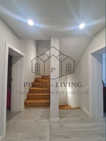 VILA CU 5 CAMERE LA INCHIRIERE IN COMPLEX REZIDENTIAL - Poză 4