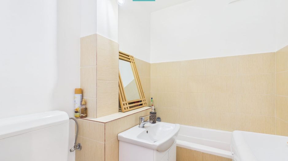 Garsonieră amenajată confort 1 în Micalaca - Poză 4