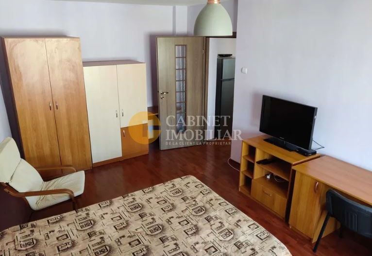 Gara- McDonald's Etaj Intermediar Apartament 1 camera decomandat mobilat-utilat - Poză 2