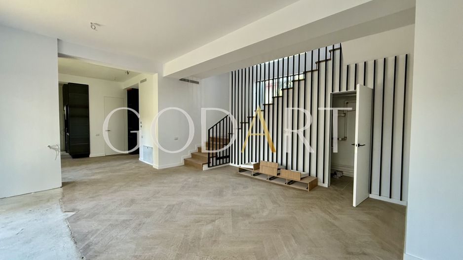 RESEDINTA EXCLUSIVISTA | PIPERA | - Poză 1