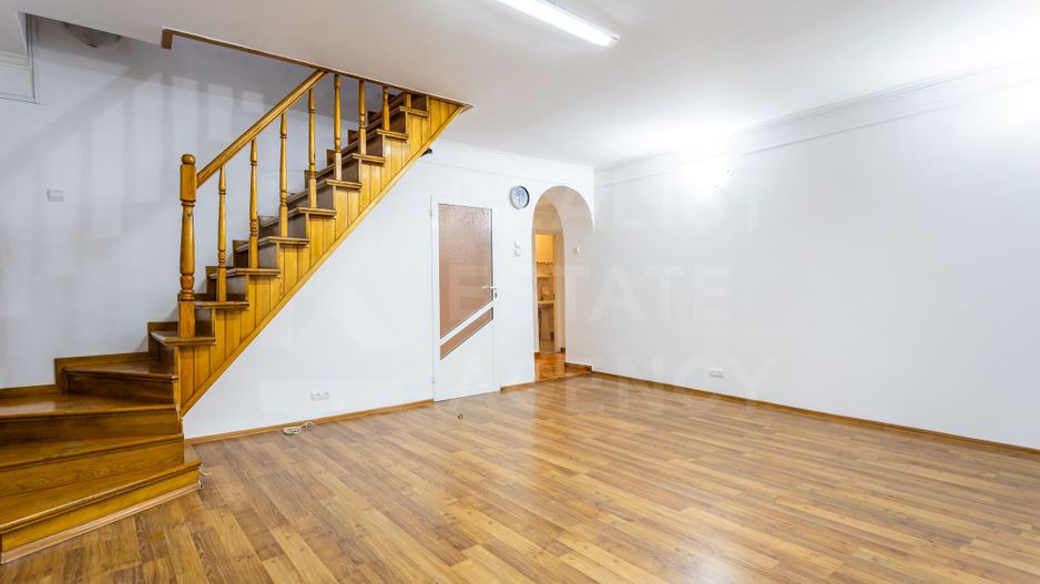 Vânzare, spațiu de birouri, 236 mp, strada București, Centru - Poză 6