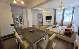 1/2 Duplex mobilat, utilat, 3 camere, 323 mp teren, Cetate, zona Schit - Poză 7