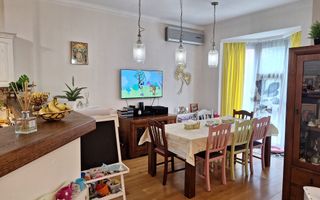 Vila deosebita de vanzare in cartierul Andrei Muresanu - Poză 2