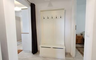 Apartament 4 camere -etaj 1, zona V. Aron - Poză 4