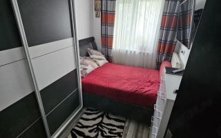 Apartament cu 3 camere / etajul 2 / 54mp/ zona Podu Ros - Poză 3