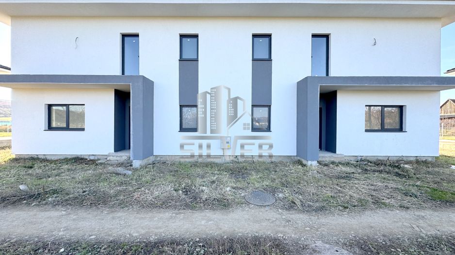 Case  tip duplex in zona centrala Gilau. - Poză 4