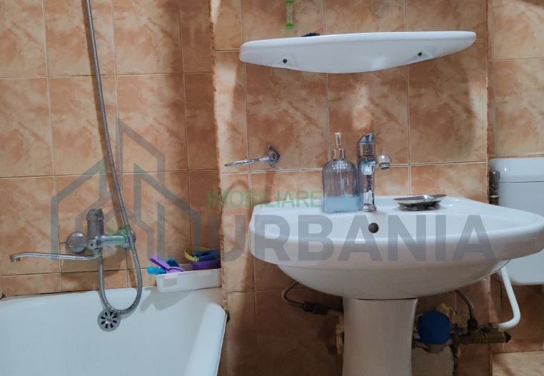 Apartament decomandat 2 camere - Poză 4