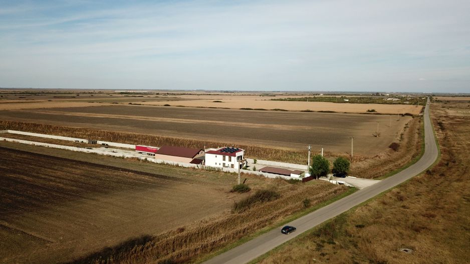 Casa P+1E, cu anexe si hala - Poză 27