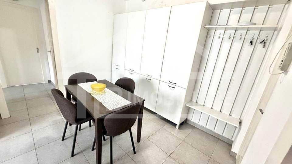 Apartament cu 3 camere, 55 mp, decomandat, Zona UMFST - Poză 5