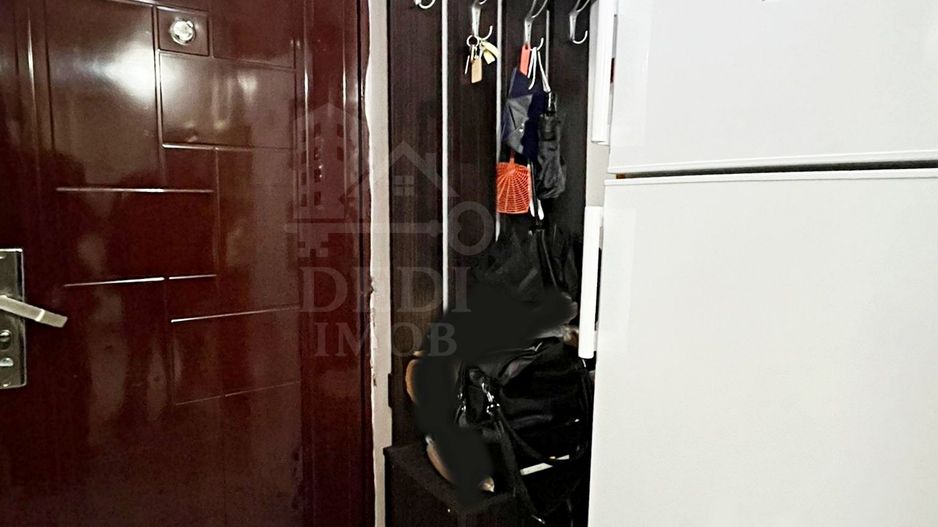 Apartament cu 2 camere de vanzare zona Rogerius, Oradea - Poză 8