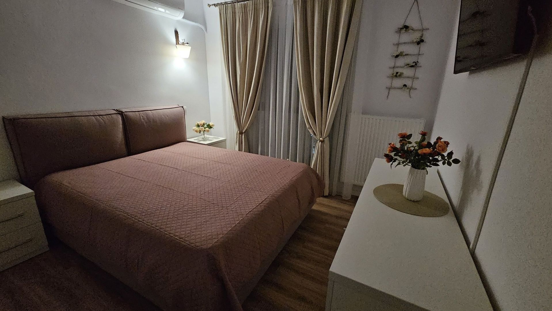 Exigent Plaza Romania Lujerului  2 camere decomandat - Poză 2