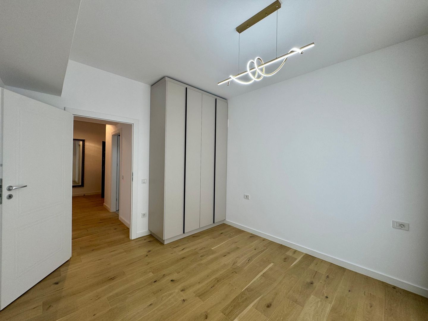 AP. 3 CAMERE- FIRST ESTATES, PET-FRIENDLY, POMPA DE CALDURA - Poză 13