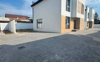 [Primarie] Vila individuala | 5 camere - 3 bai - Teren 360 MP - Poză 1
