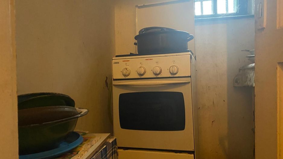 Proiect pentru dezvoltare sau locuire! Vanzare casa in Ulmi - Poză 10