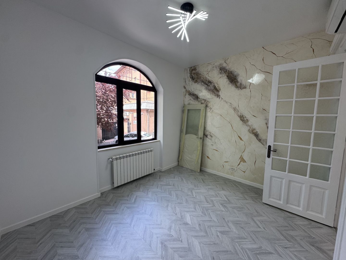 Apartament 2 camere nemobilat Piata Unirii N4 - Poză 1