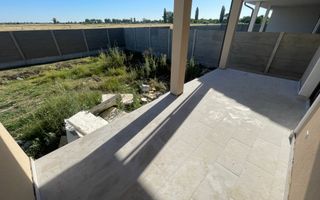 Giroc-Bld. Aviatiei | 5 camere | 3 bai | Bucatarie inchisa - Poză 1