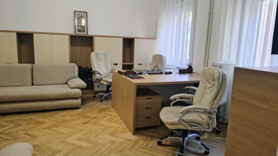 Apartament 2 camere Parcul Traian, 130 000 E. Comision 0 - Poză 2