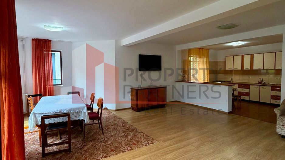 Proprietate spațioasă în Predeluț – la doar 800 m de centrul stațiunii Bran - Poză 9