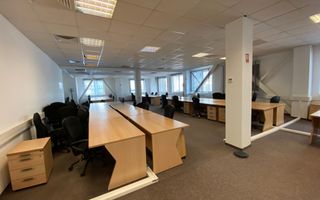 Cladire de  birouri - zona COMPLEX - Poză 1