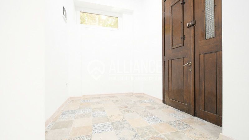 Capitol Bulevardul Mamaia Vila D+2E+M - Poză 25