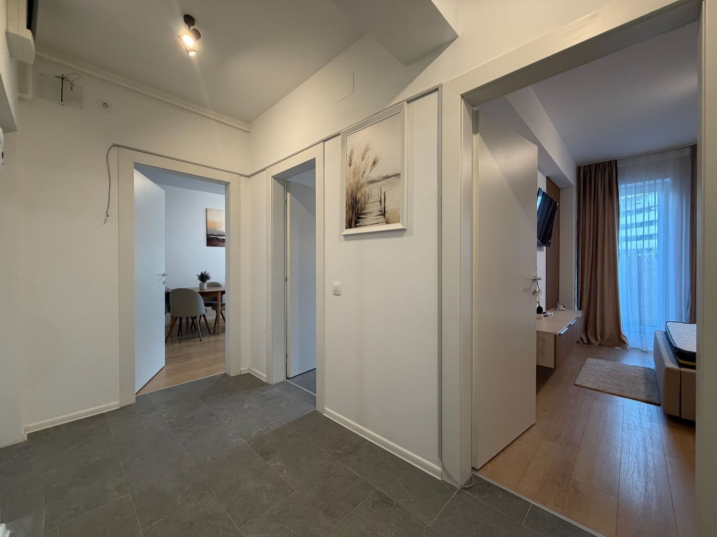 CHITILA - Atria Urban | Chirie 2 Camere cu Curte + Piscina | Parcare - Poză 5