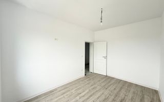 Etaj 1. Bucatarie inchisa. Asfalt. - Poză 5
