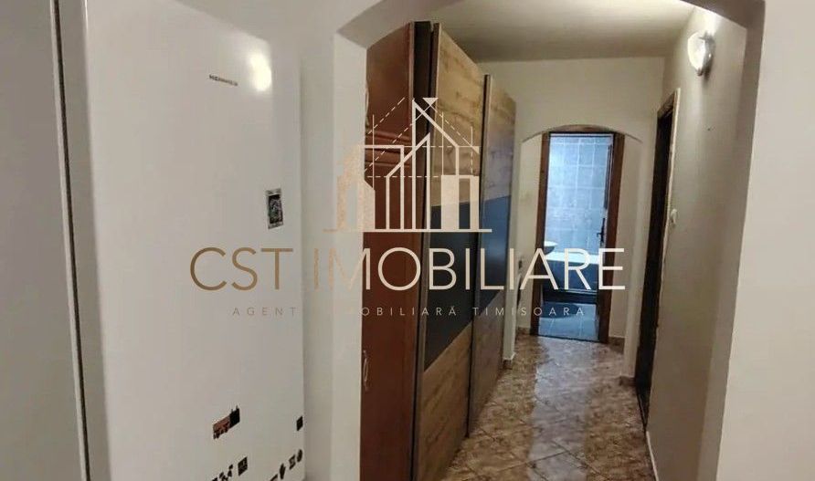 Apartament 3 camere Freidorf etaj 3 bloc izolat - Etaj Intermediar - Poză 8