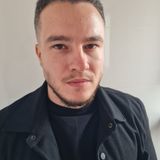 Avram Răzvan - Luna Imobiliare