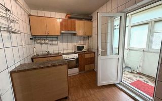 Etaj 2-Apartament 3Camere/Decomandat 70mp bloc din 1982-Zona Nicolina 1! - Poză 4