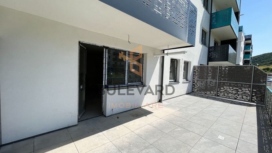 Apartament cu 2 camere + Terasa, zona strazii Eroilor! - Poză 8