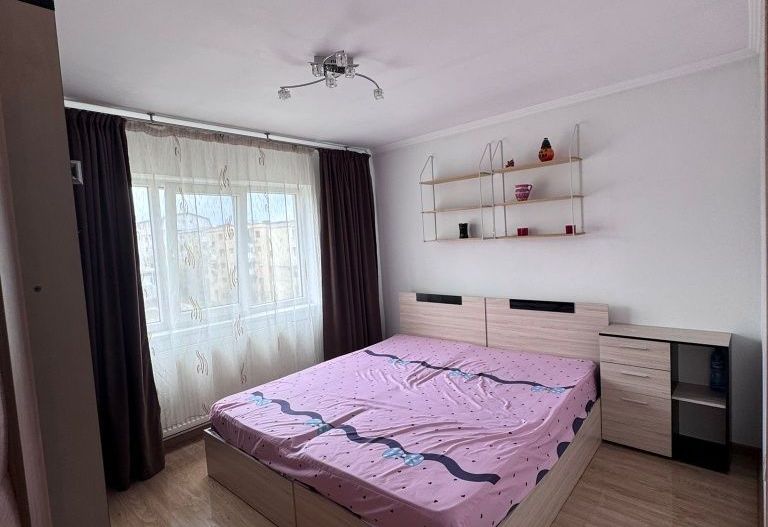 Apartament 3 camere, decomandat -Rovine - Poză 1