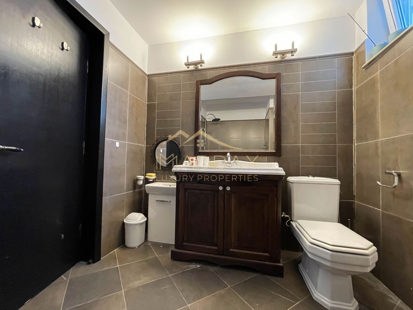 4-room apartment ***140sqm*** // University area - Poză 18