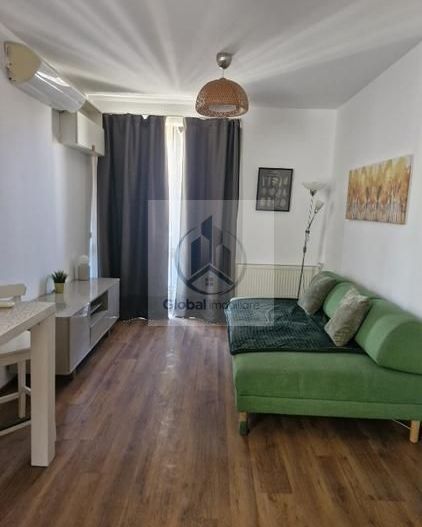 Închiriez apartament zona Unirii - Poză 1