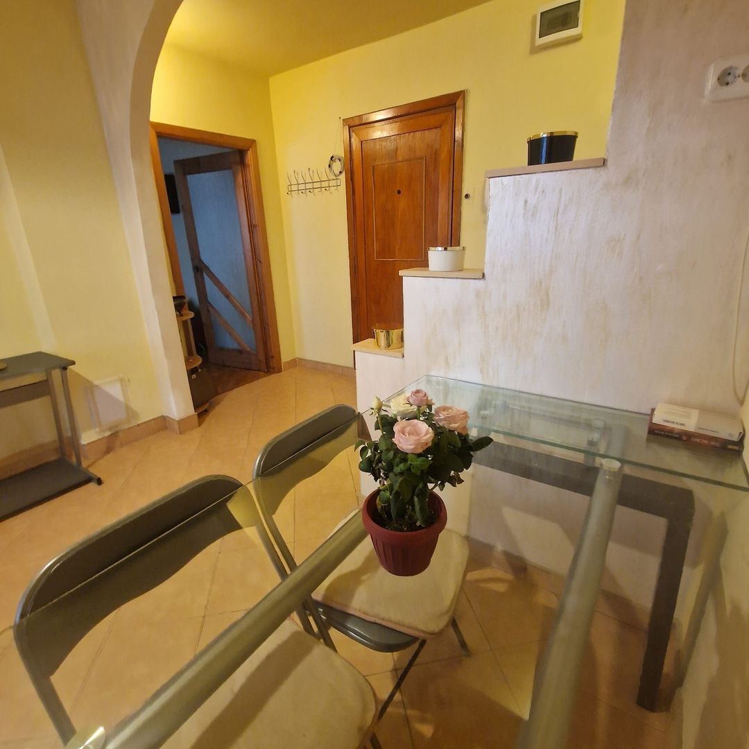APARTAMENT4 CAMERE ZONA  SOARELUI LANGA SCOALA 30 - Poză 13
