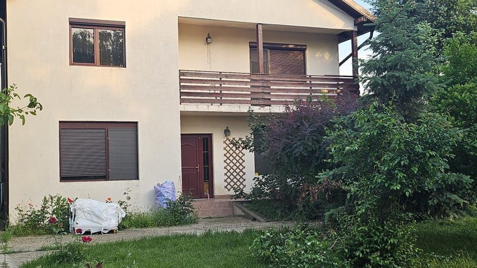 Vila 8 camere Dascalu - Poză 4