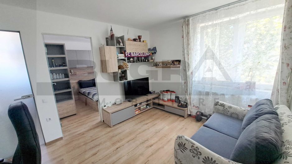 Apartament 2 camere, 29mp, etaj intermediar, zona Piata Hermes - Poză 3