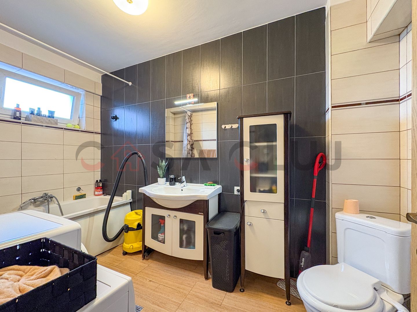 Apartament cu 2 camere, vedere panoramică  in Andrei Muresanu - Poză 10