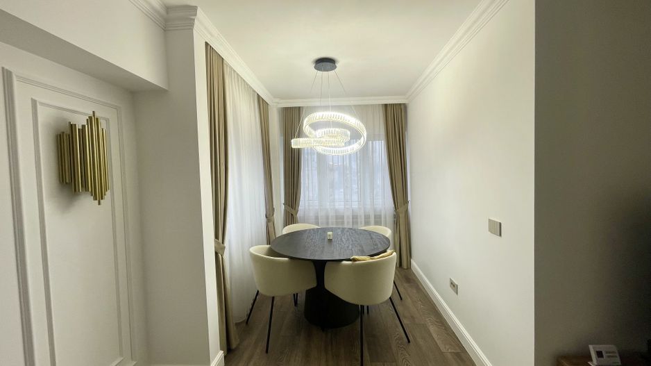 Apartament 3 camere | LUX | Ultracentral | Etaj 2 | Bloc cu lift - Poză 4