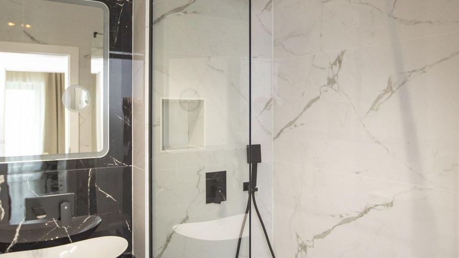 VANZARE APARTAMENTE 1,2 SI 3 CAMERE WEST CITY TOWER - Poză 3