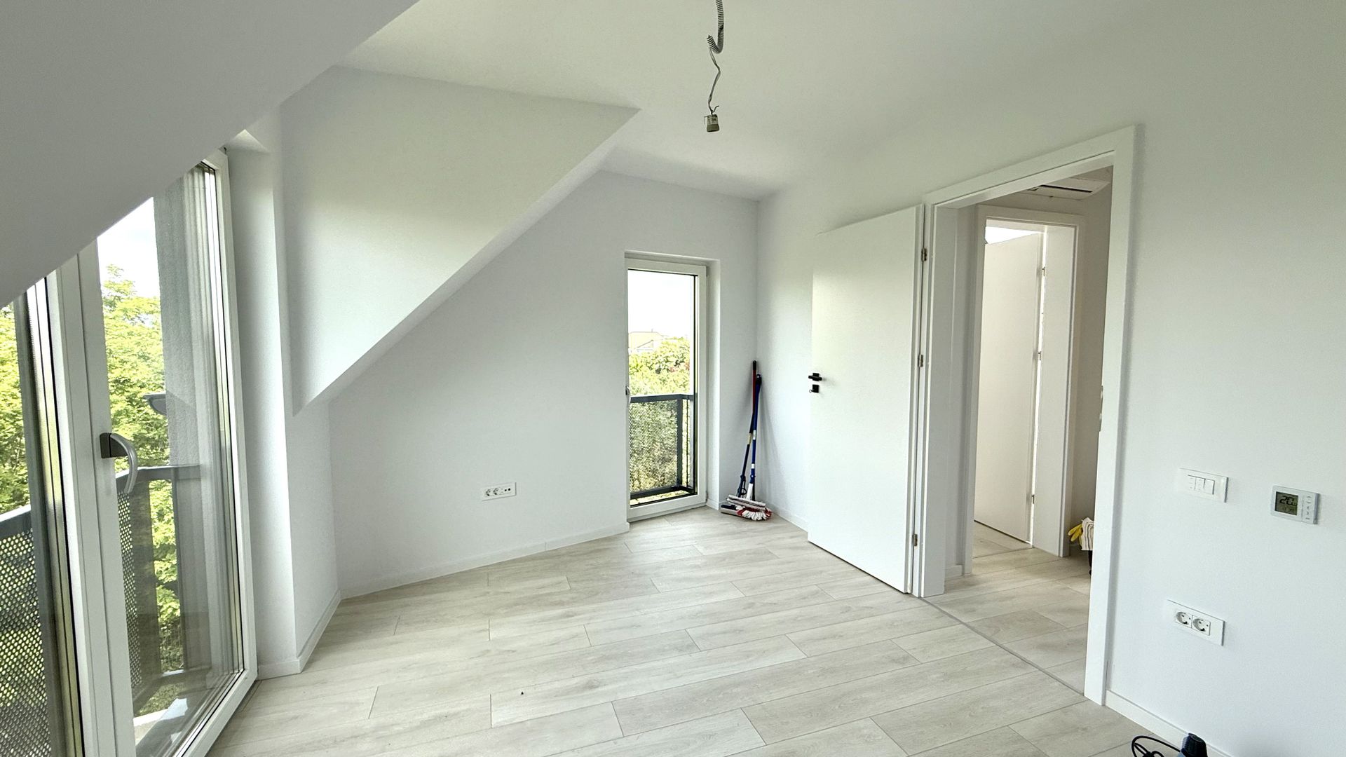 PROIECT DEOSEBIT - Poză 10